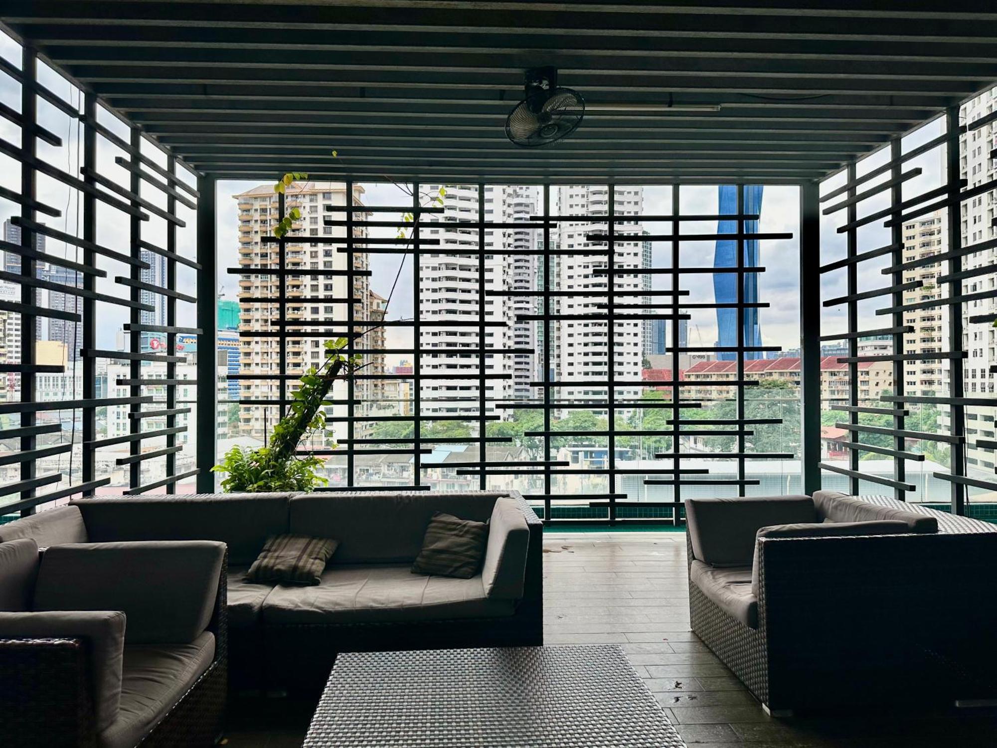 Aparthotel One Bukit Ceylon By Queen Serviced *